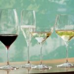 La famiglia che partendo 270 anni fa da una vetreria in Boemia ha cambiato il modo di bere il vino